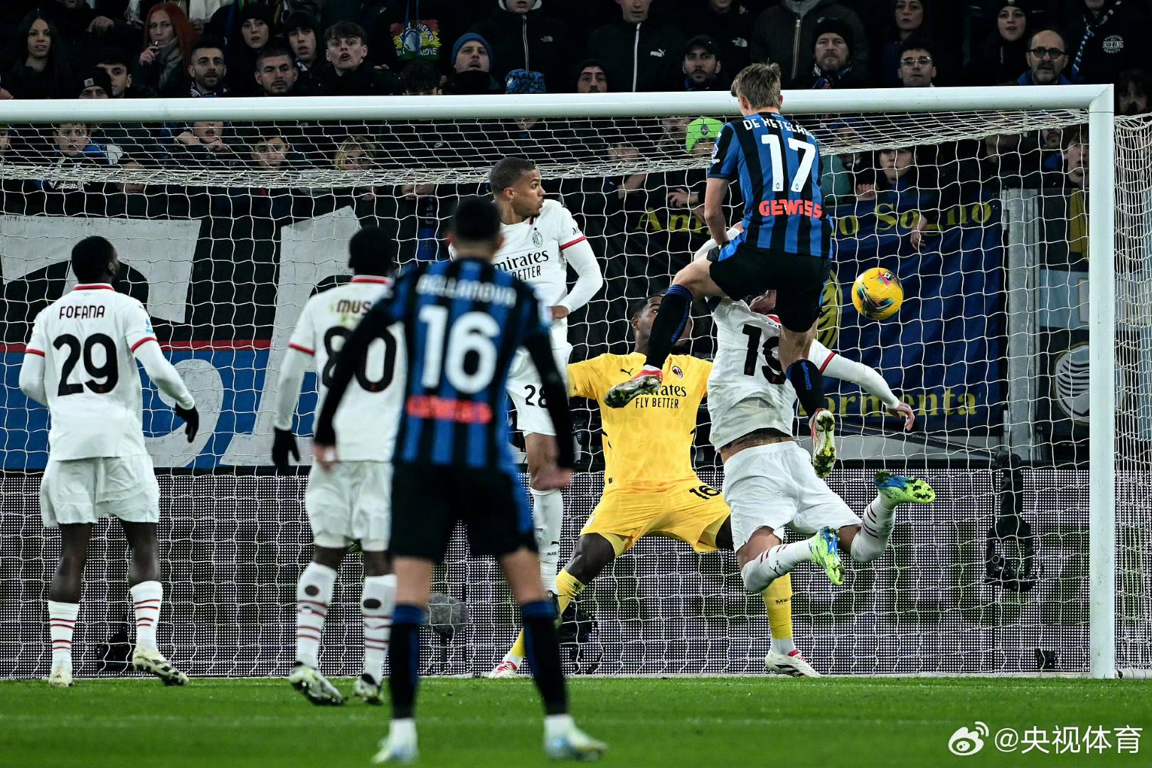 凭借丰富的 凭借丰富的