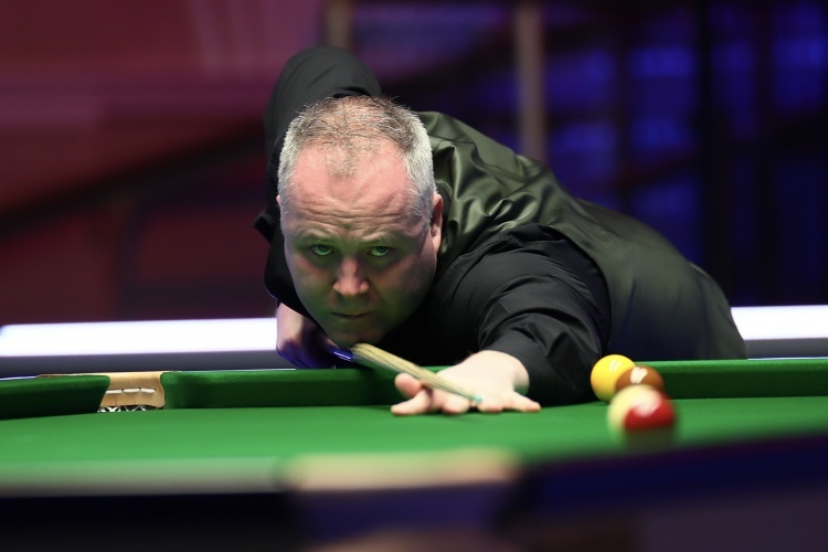 以微弱优势 以微弱优势