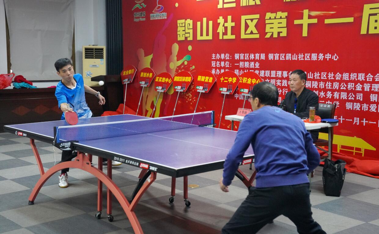 蒙扎在门前 蒙扎在门前