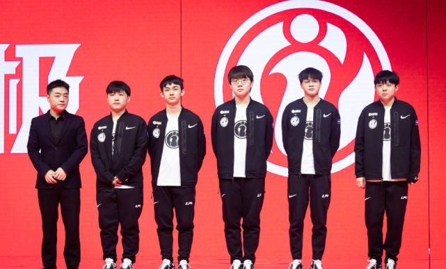 一个隐喻 一个隐喻