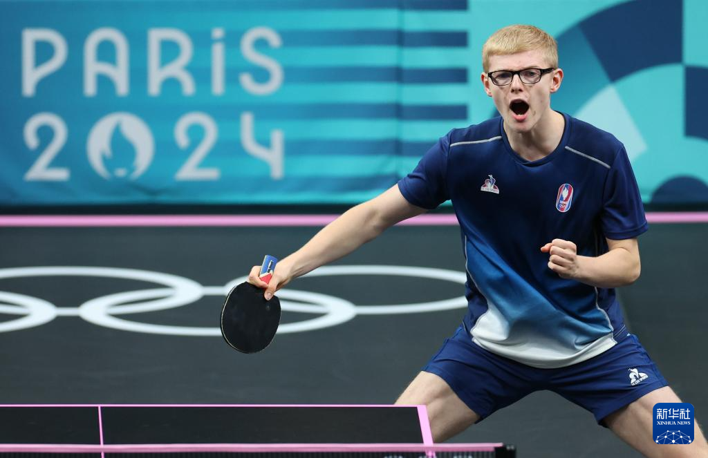 个巨大损失 个巨大损失